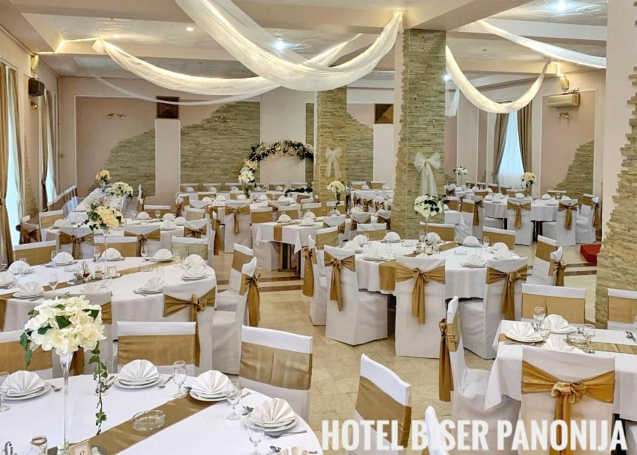 Hotel Biser Panonija Duboka Esterno foto